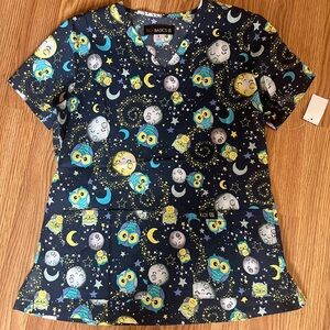 Night Owl Pattern Scrub Top